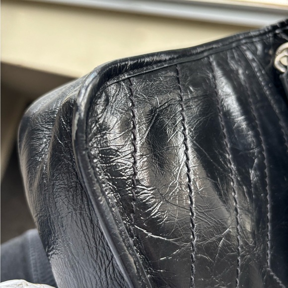 Saint Laurent
Niki Baby in Vintage Leather - Picture 15 of 16